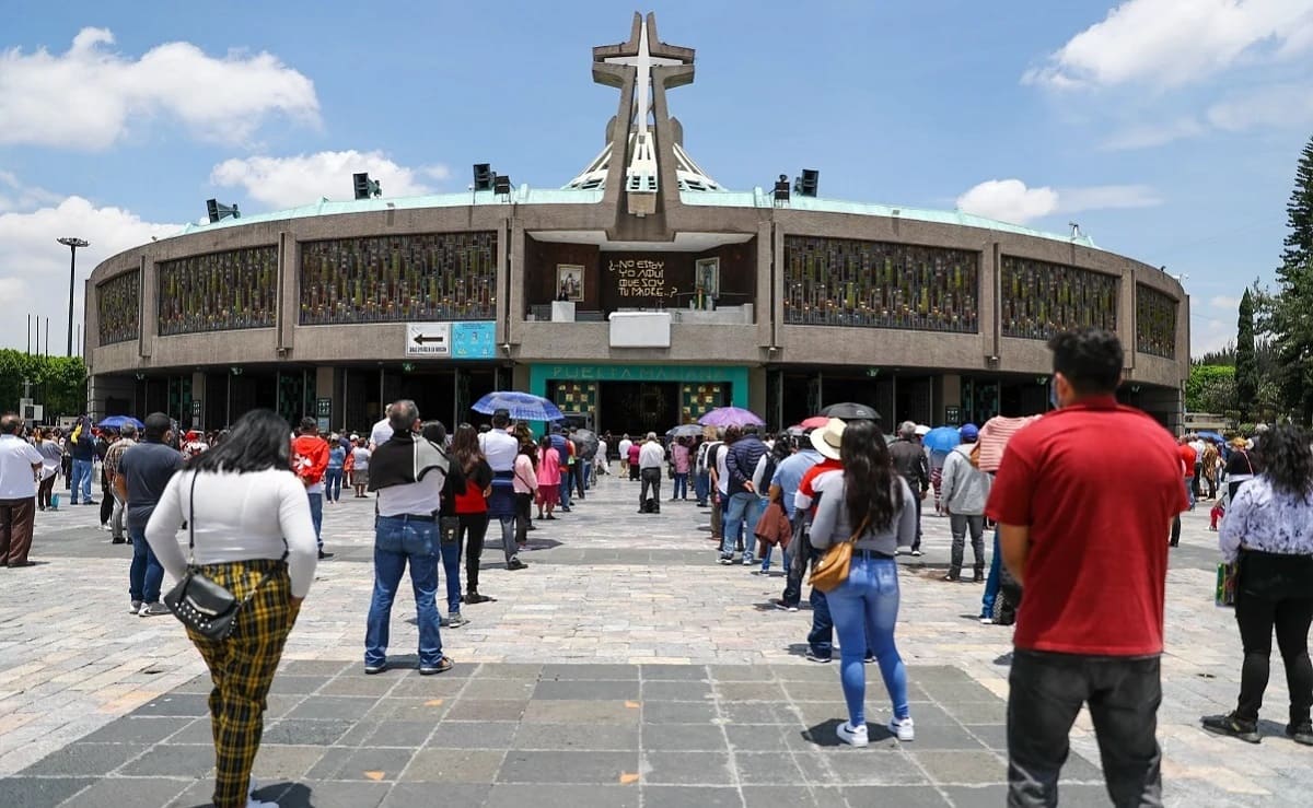 Pese a restricciones, peregrinos visitan la Basílica de Guadalupe 1 Basilica 1