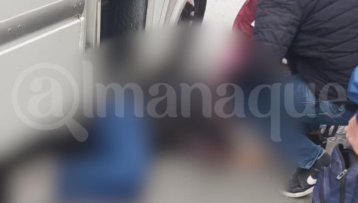 Ciclista embiste a pasajera cuando bajaba del transporte público en Puebla 1 CICLISTA 1