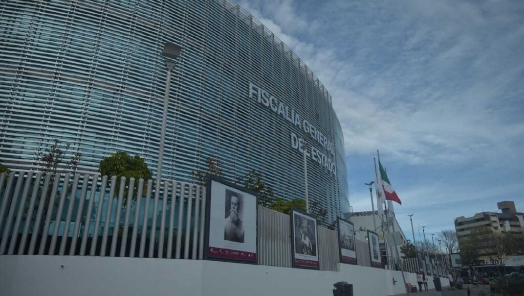 Edificio Fiscalia Puebla 1