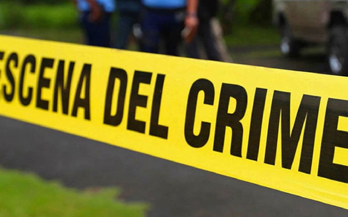 Hombre muere atropellado al intentar recoger una llanta en la autopista 3 Escena del crimen. 1 1