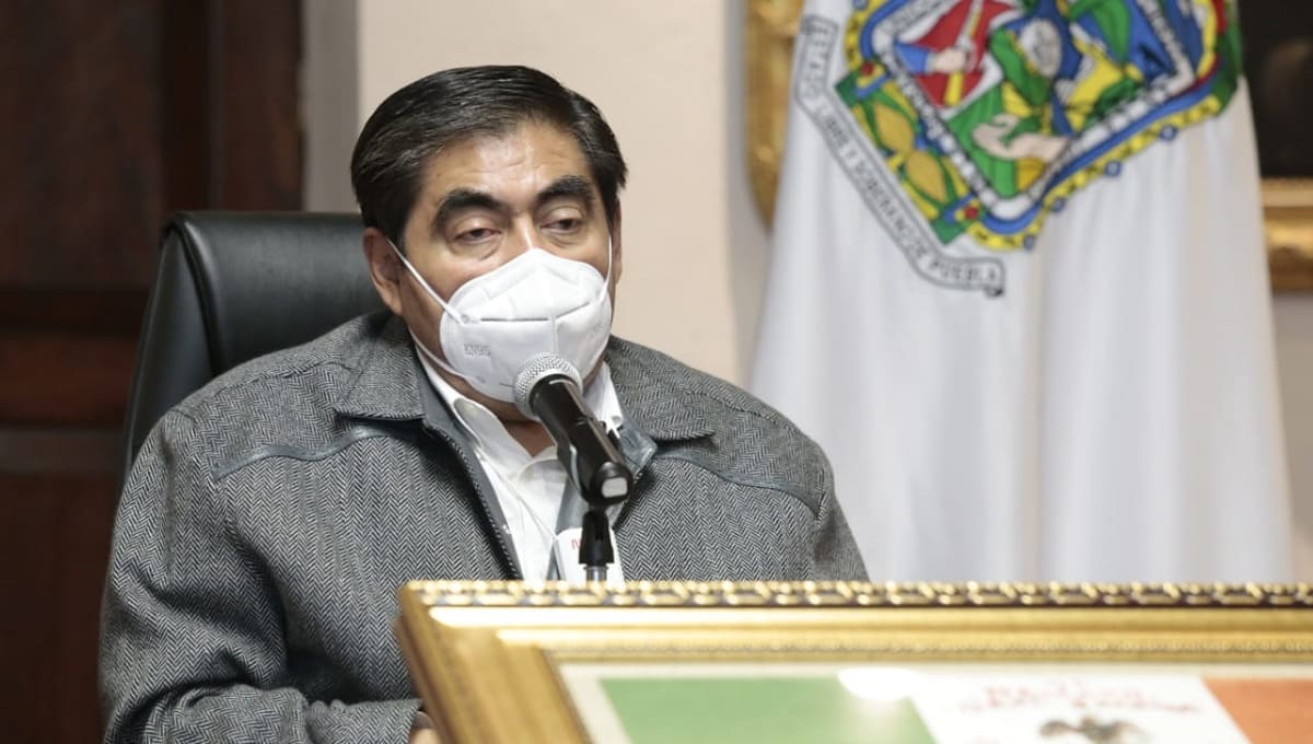 Revela Barbosa que hay funcionarias del ayuntamiento de Puebla en la toma del Congreso 1 barbosa funcionarias toma congreso 1