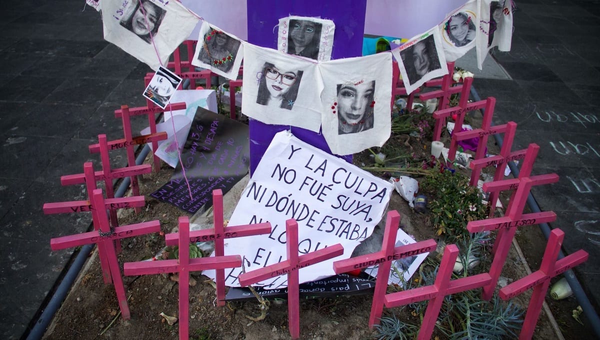 Calcinado y con huellas de violencia, hallan el cadáver de una mujer en Serdán 2 feminicidios