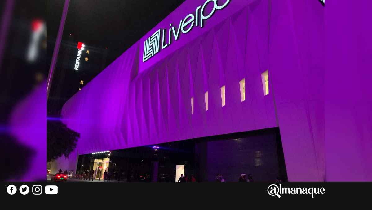 Nadie respeta decreto de Claudia Rivera; plazas comerciales operan después de las 7 de la noche 3 liverpool puebla covid19