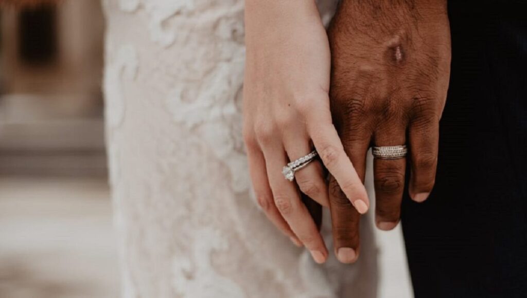 pexels emma bauso 3585798 1160x560 1