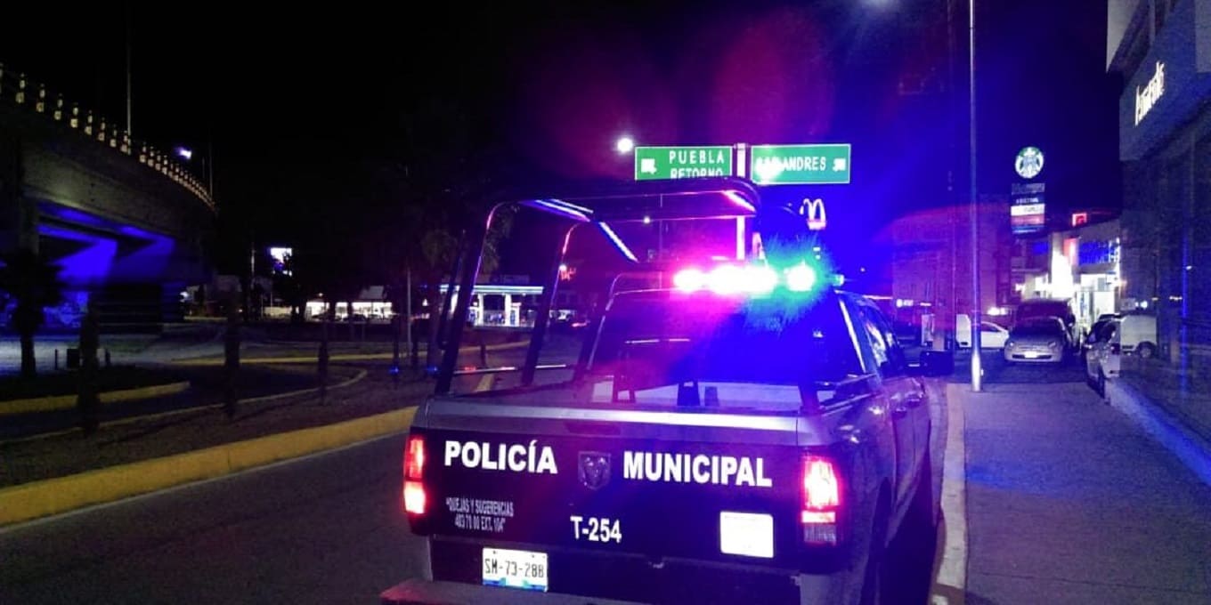 Operativos permanentes de supervisión y vigilancia para inhibir el delito en el municipio: SSPTM 1 policia cholula 3