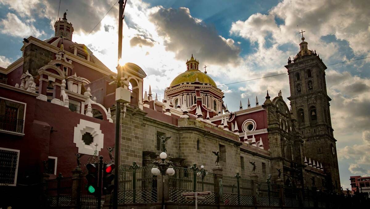 Un dato curioso de la Catedral de Puebla que no sabías 4 the cathedral of puebla la catedral de puebla 1
