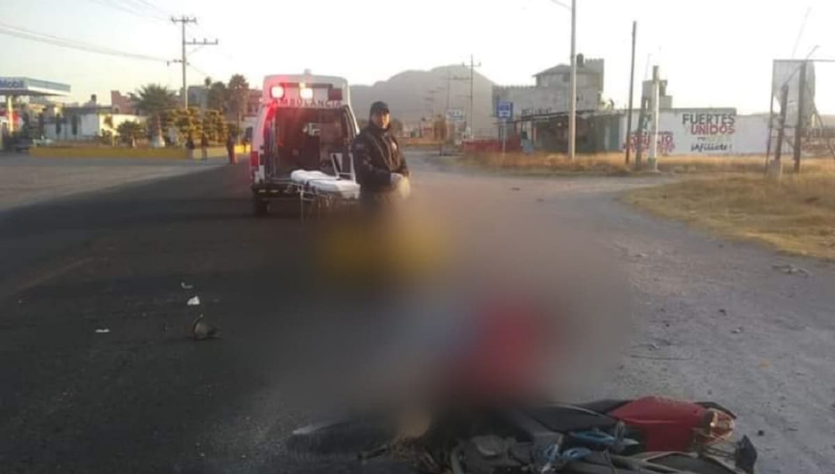 Muere motociclista durante choque contra autobús de transporte público en Tepatlaxco 2 atropello1 1