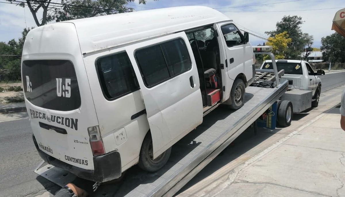 Gobierno de Puebla detuvo mil 405 unidades de transporte pirata; 18 personas fueron remitidas al MP 1 combis2 1