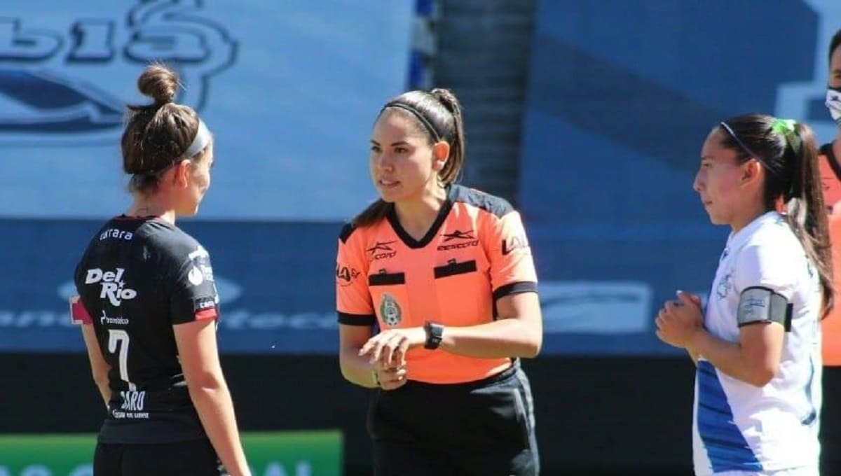 Roban pertenencias de árbitro de la Liga MX Femenil en el Parque del Arte 1 cristina 1