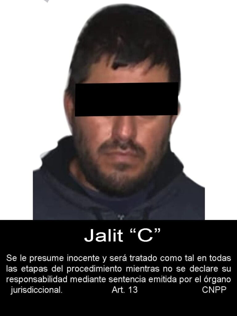 Fiscalía detiene en Hueytamalco a "El Mamer", líder del huachicol en Puebla 8 fiscalia.