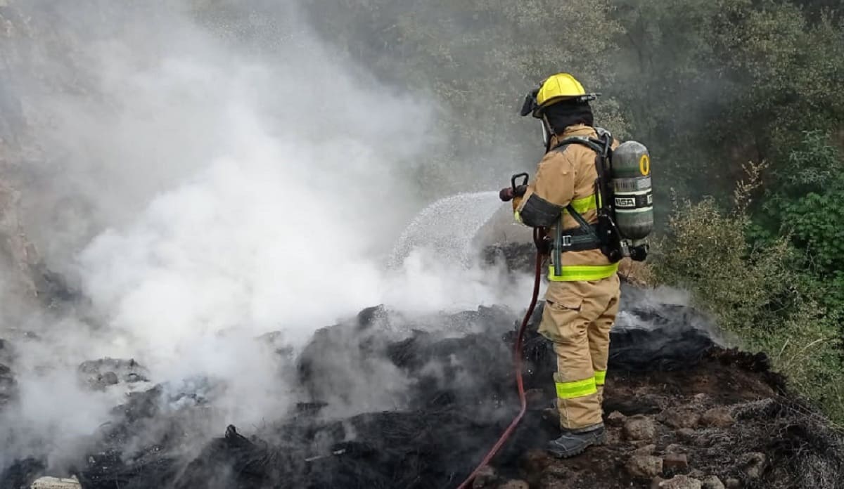 Reportan incendio en la autopista México-Puebla 2 incendio 1 1