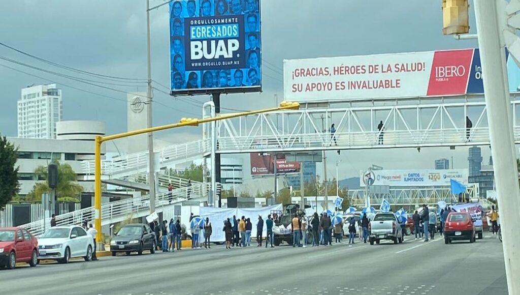 panistas bloquean atlixcayotl 1