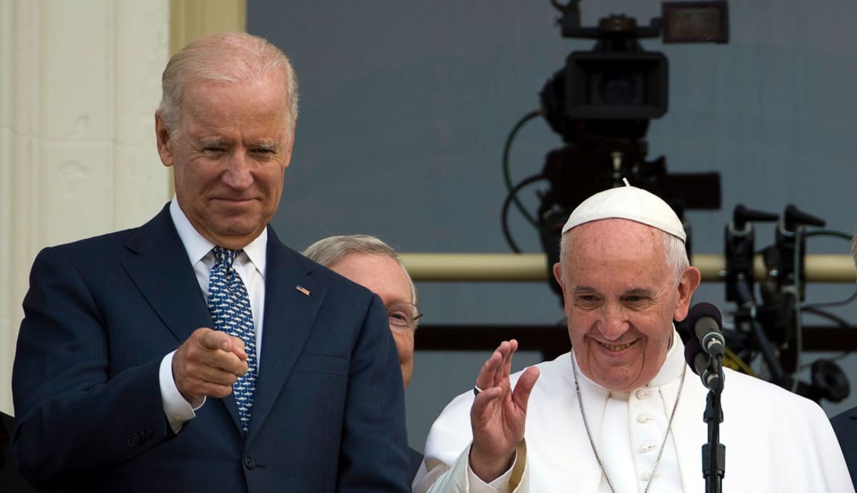 papa francisco joe biden 1