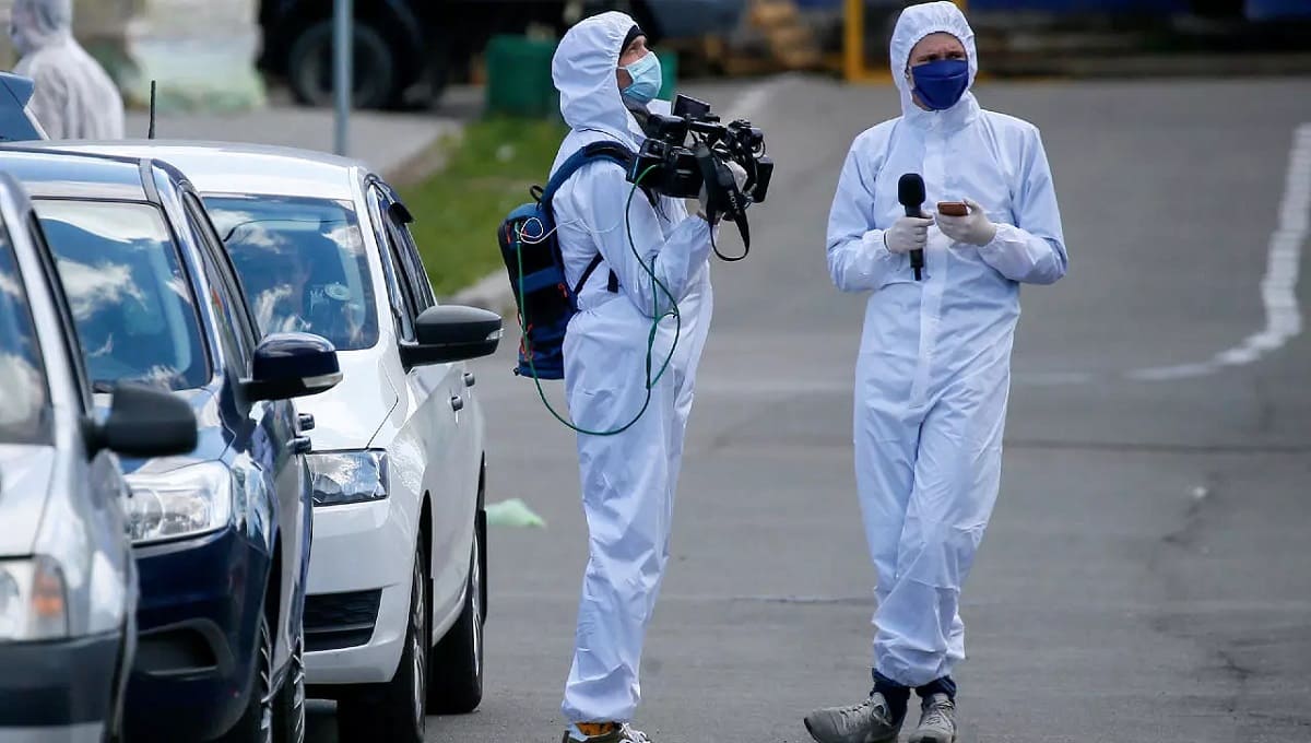 Más de 600 periodistas han muerto por COVID-19 en el mundo: ONG 1 periodistas 1
