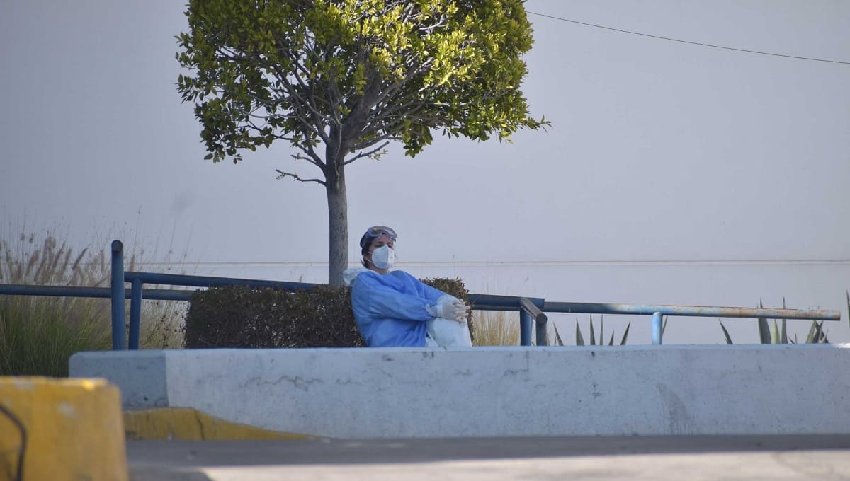 Denuncian brote de COVID en área administrativa del IMSS de Metepec 2 personal medico cholula 1