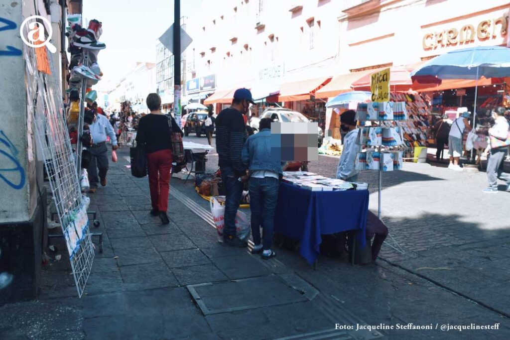 Claudia Rivera otorga permisos a ambulantes para instalarse en centro de Puebla por festejos patrios