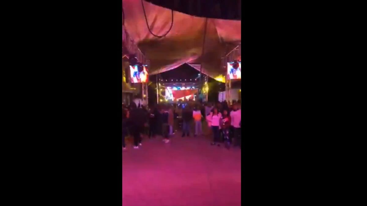 VIDEO: Cientos de personas asisten a baile sonidero en Huamantla 1 sonideros