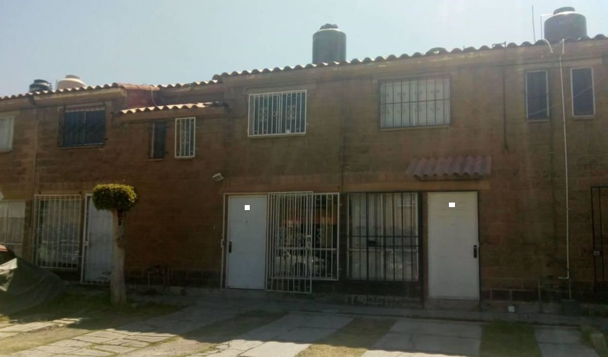 Gasero sufre descarga eléctrica mientras abastecía un tanque en fraccionamiento Geo Villas del Sur 2 viila geo puebla 1