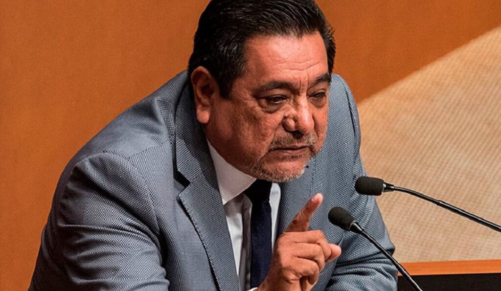 Felix Salgado Macedonio. 1