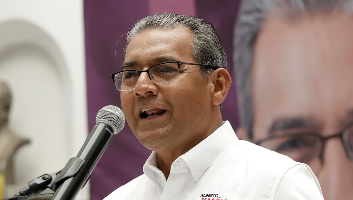 Reportan a excandidato del PRI a la gubernatura de Puebla delicado por COVID 1 alberto jimenez merino mujer segura 378965 1 1