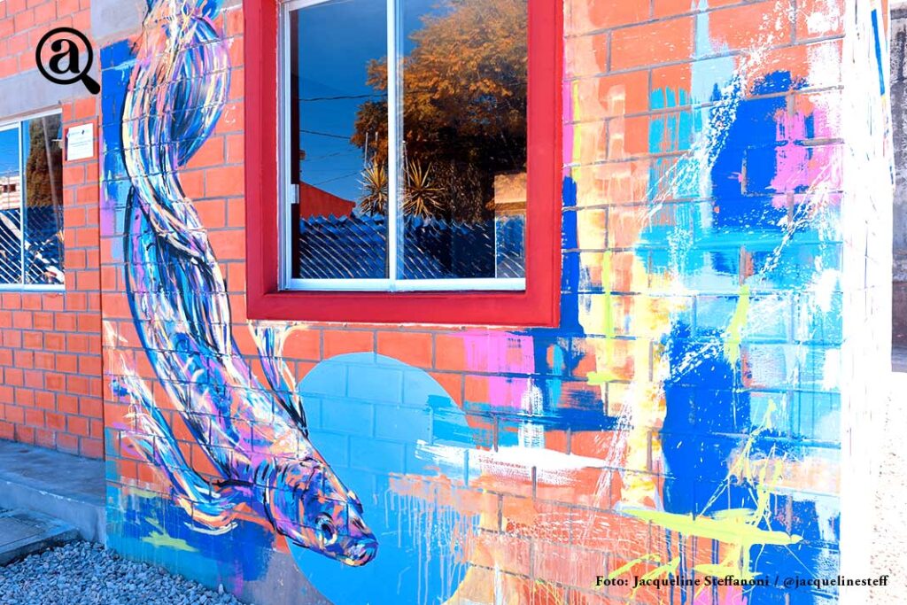 Muralista poblana pinta casa entregada por subsecretario de Vivienda de Puebla 9 casa1