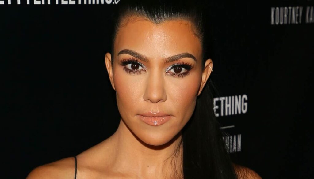 kourtney kardashian 1