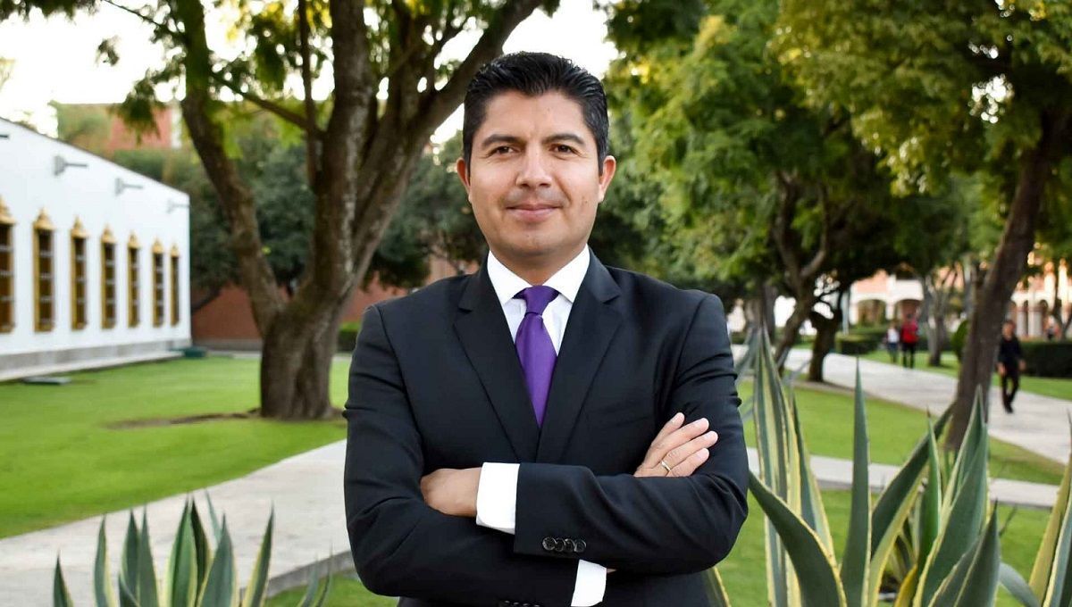 Lalo Rivera anda de suerte: gana camioneta de un millón de pesos en el sorteo UDLAP 4 lalo