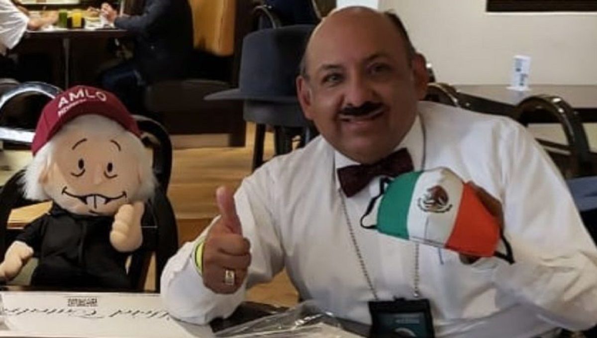 VIDEO: Lord Molécula regresa a la mañanera tras recuperarse de COVID; AMLO le da la bienvenida 2 lord molecula