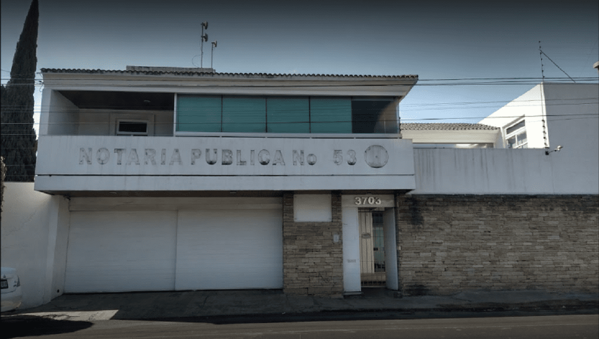 Marín interpuso un amparo para no perder su notaria, revela Barbosa 2 notaria mario marin 1