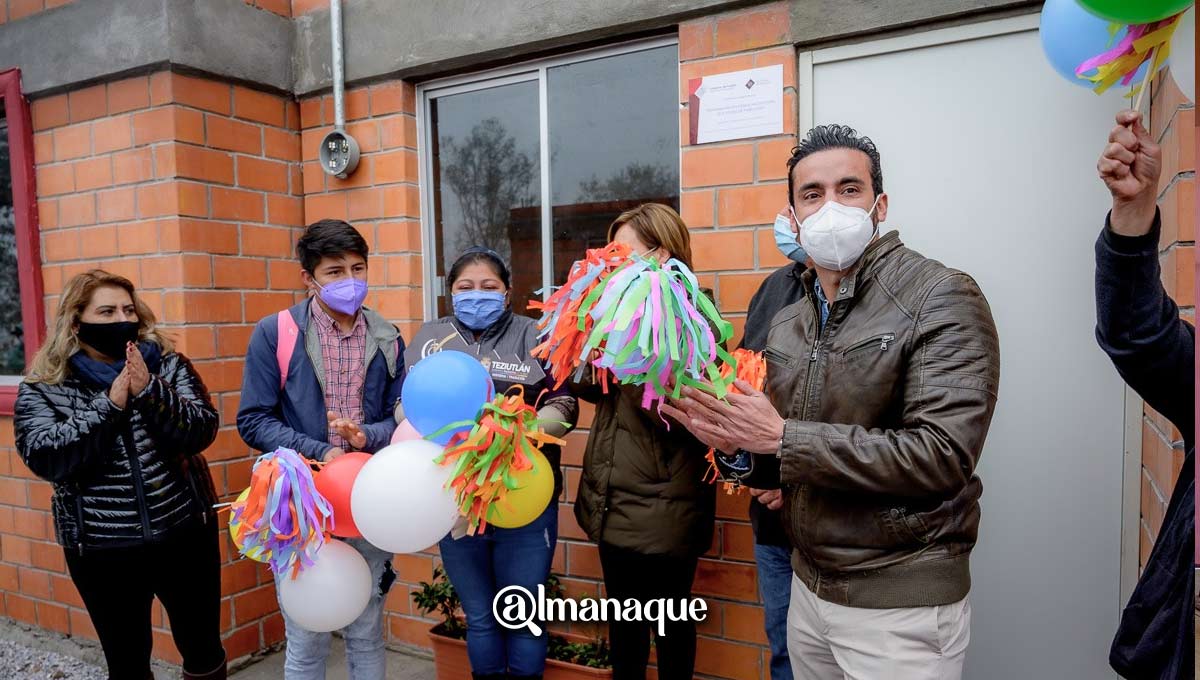 Subsecretario de Vivienda deja el cargo; analiza competir en la elección 2 portada Entrega vivienda
