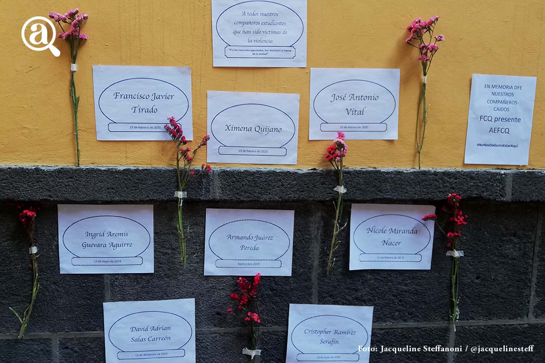 FOTOS: Colocan altar en memoria de los estudiantes asesinados a un año de la marcha 3 Nonosdagusto3