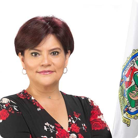 Veronica Velez Macuil