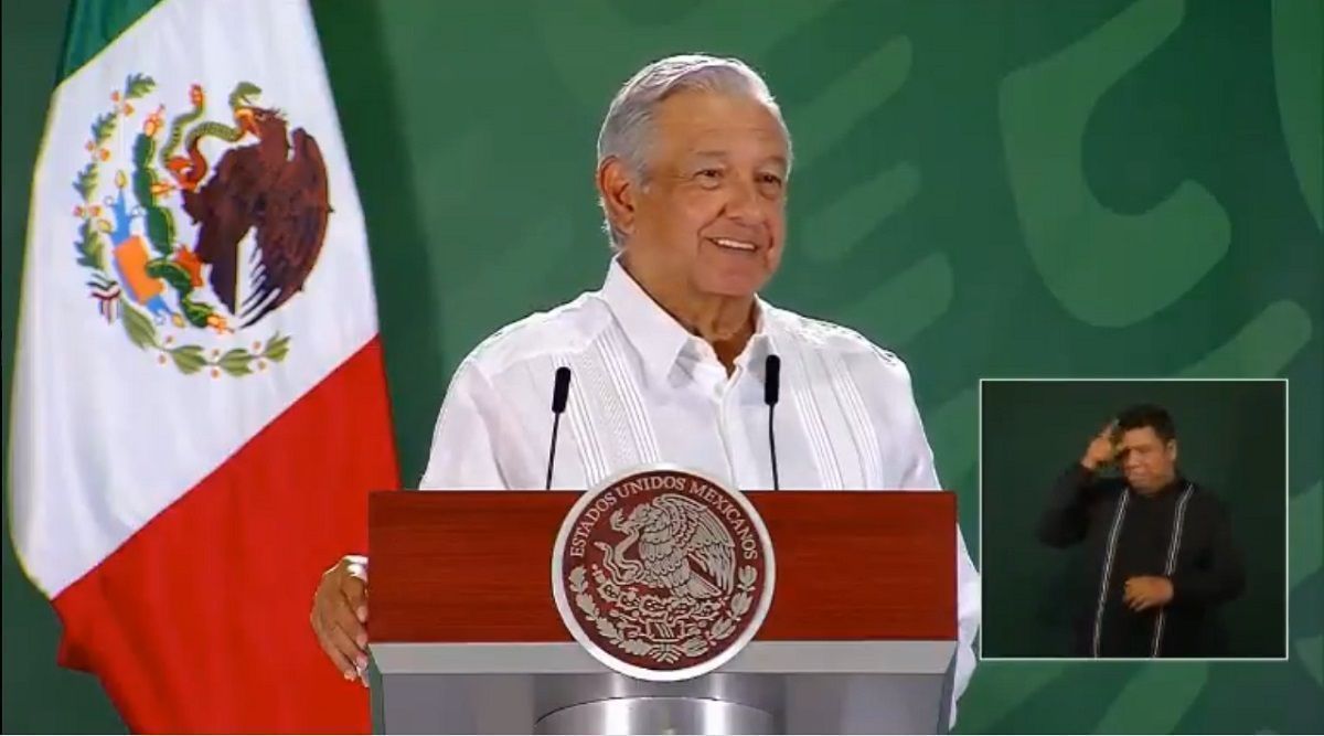 “No es chayotero”: AMLO acepta crédito millonario a Epigmenio Ibarra y se burla de Loret de Mola 2 amlo 6
