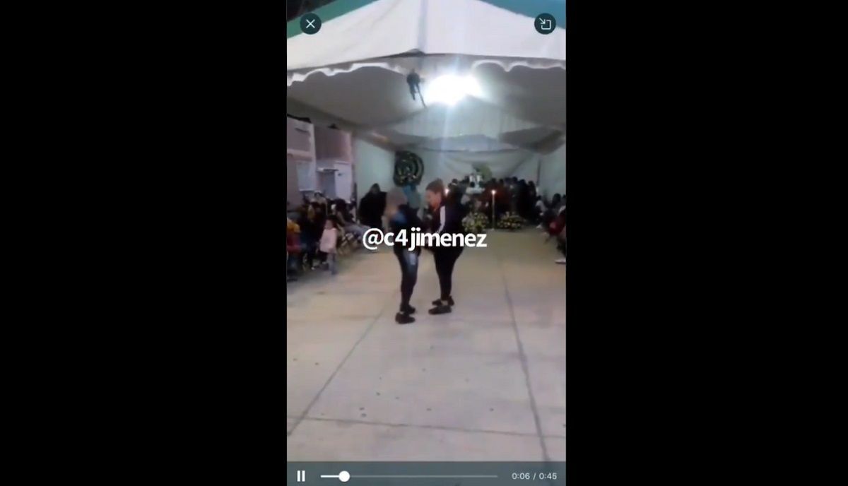 VIDEO: Con el “Niño sicario”, despiden a asaltantes asesinados en Iztapalapa 2 asaltantes