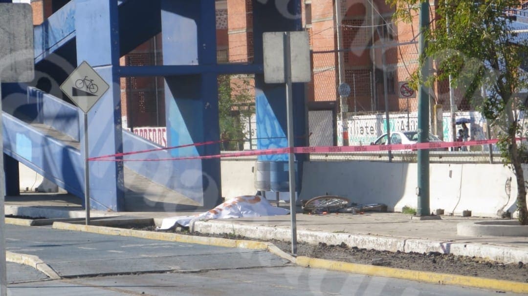 Muere ciclista al caer de una ciclovía de cuatro metros en Puebla 2 ciclista