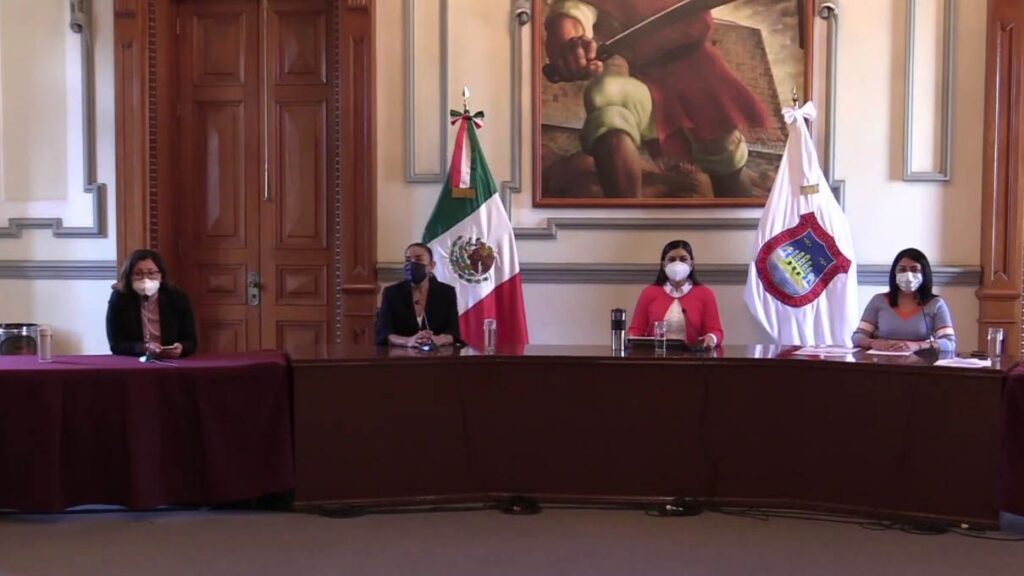 claudia rivera conferencia