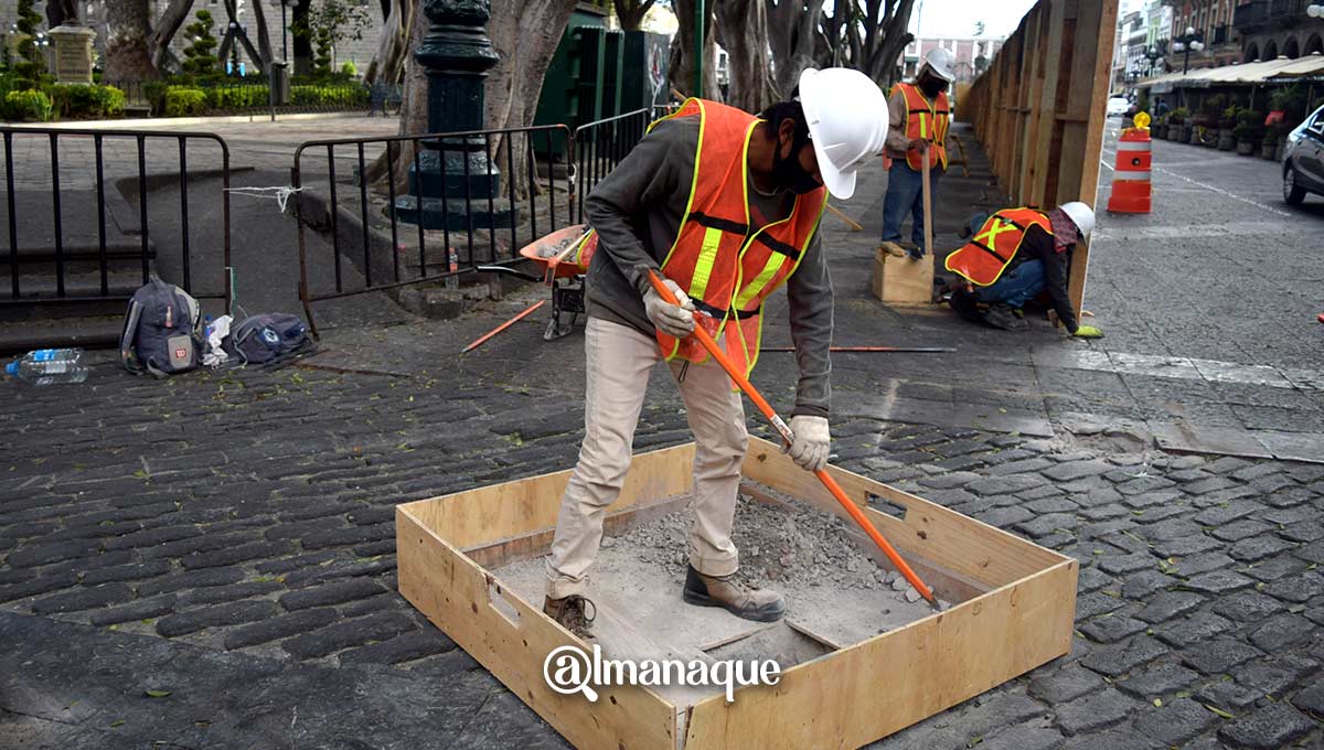 Cercan el zócalo de Puebla para impedir que se vean trabajos de remodelación 5 portada zocalo trabajos