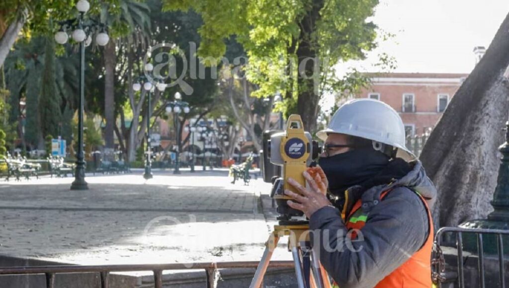topografo zocalo puebla 1