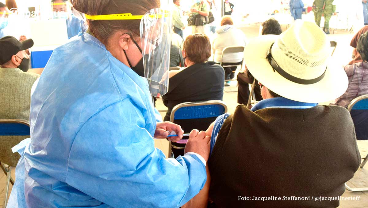 Aplican más de 65 mil vacunas a adultos mayores en nueve municipios de Puebla 2 vacunas 7