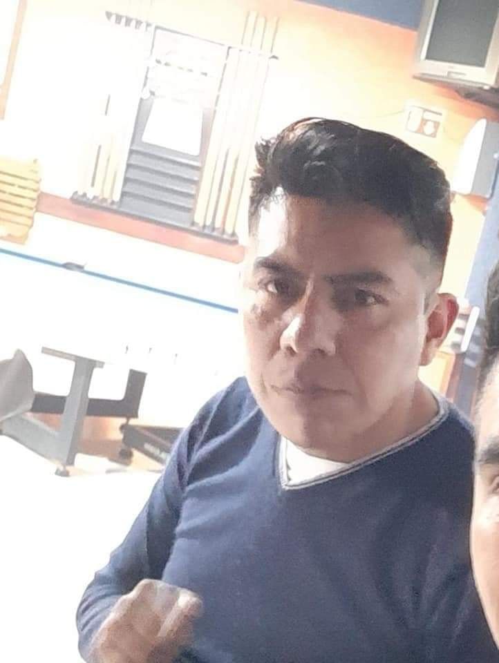 Ayúdanos a localizar a Roberto Atenco, fue visto por última vez en el Cerrito 3 AYUDANOS A LOCALIZAR A ROBERTO ATENCO 1