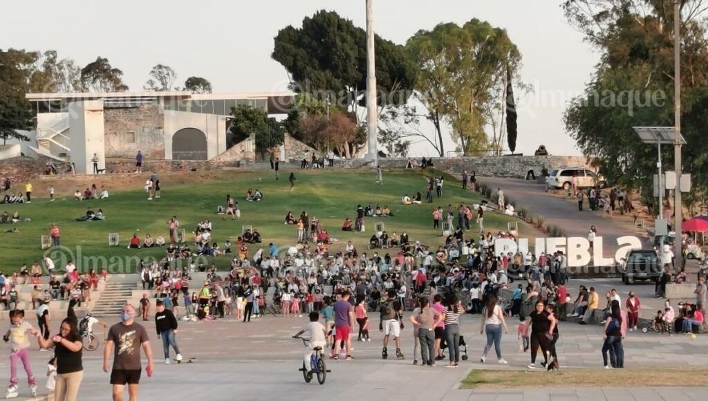 Los fuertes payasos4