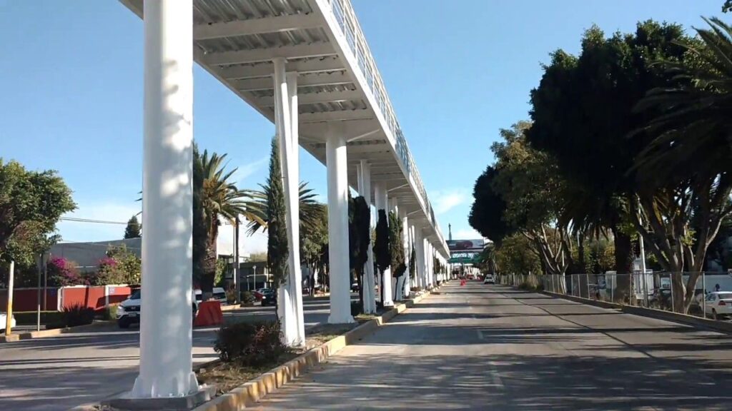 boulevard hermanos serdan