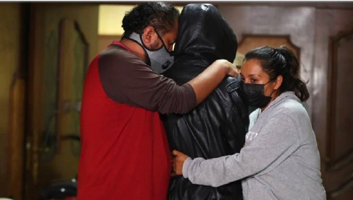 Menor de 15 años abusado por Saúl Huerta tiene pensamientos suicidas, revelan los padres 2 menor