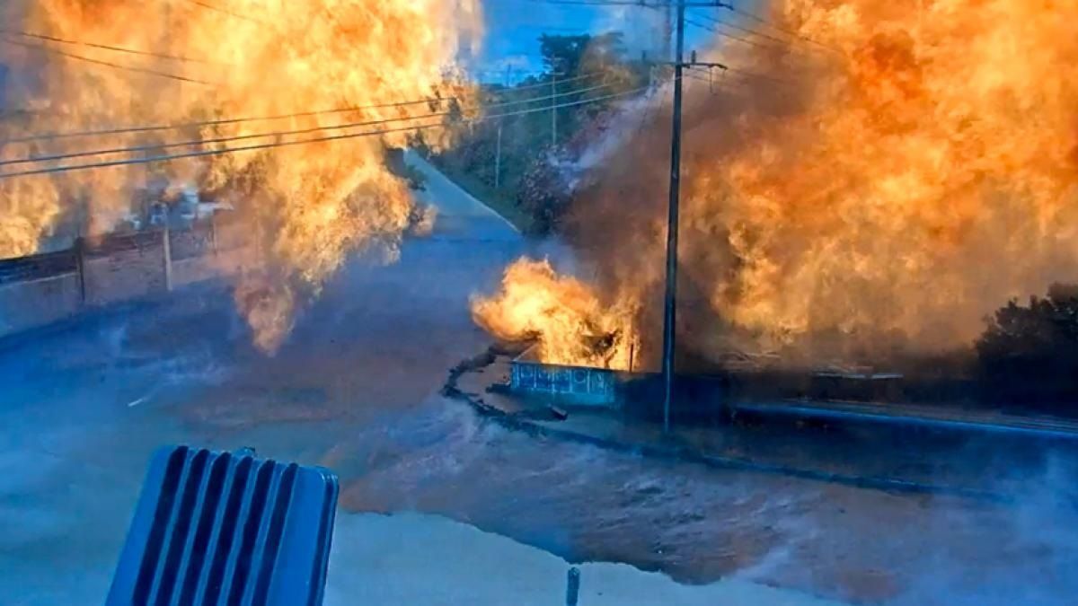 VIDEO: Así fue el incendio del complejo petroquímico Pajaritos en Veracruz 2 pajaritos