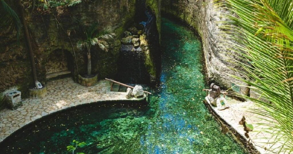 parque de diversiones xenses en xcaret
