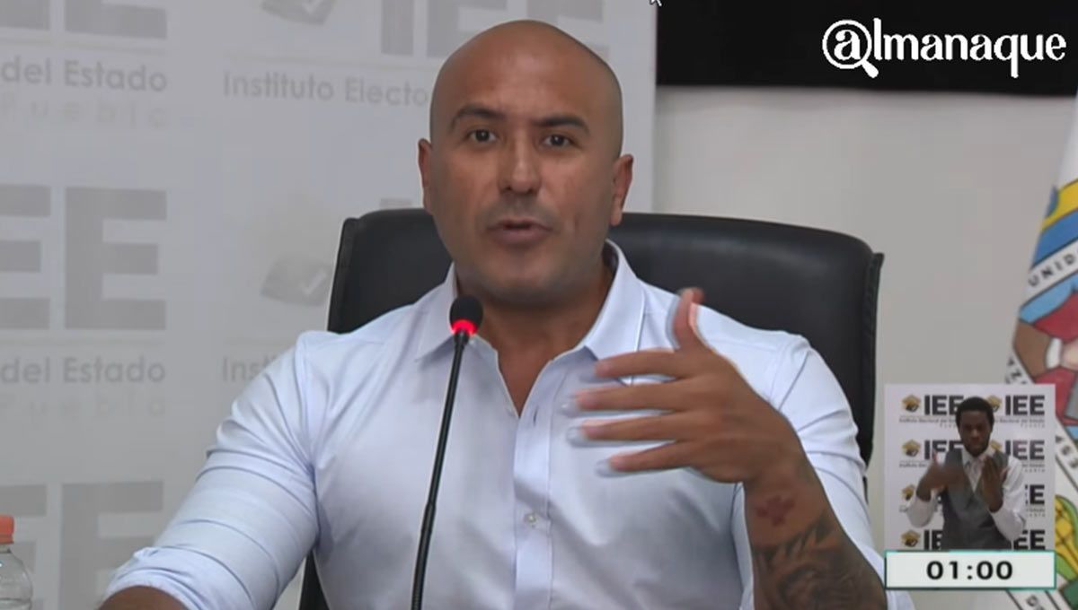 Alfredo Victoria Debate