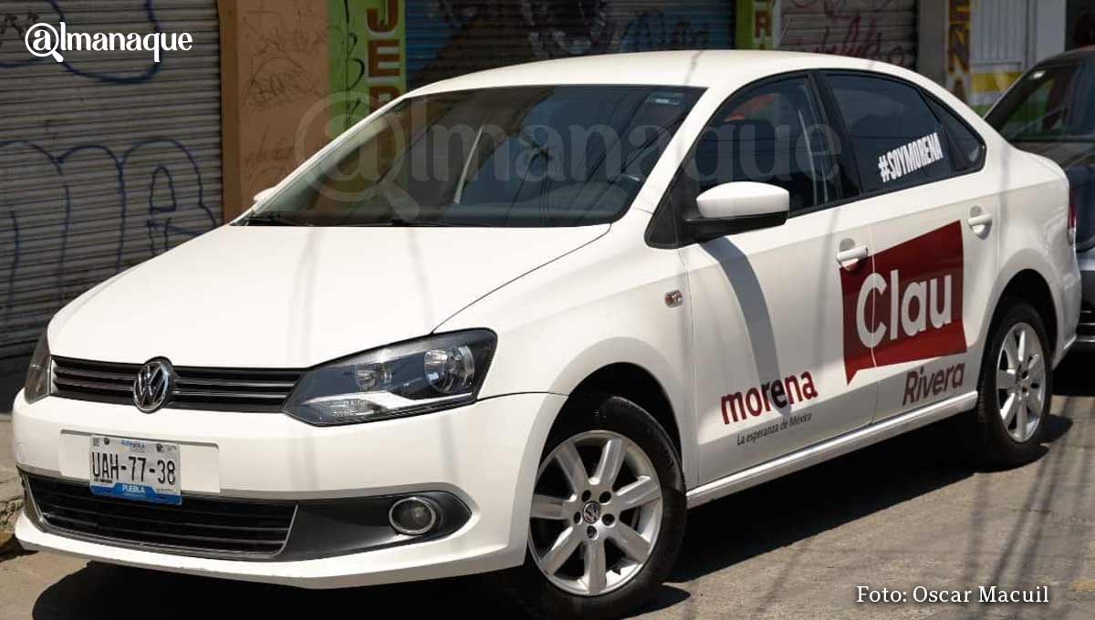 Auto Claudia Rivera Vivanco 23