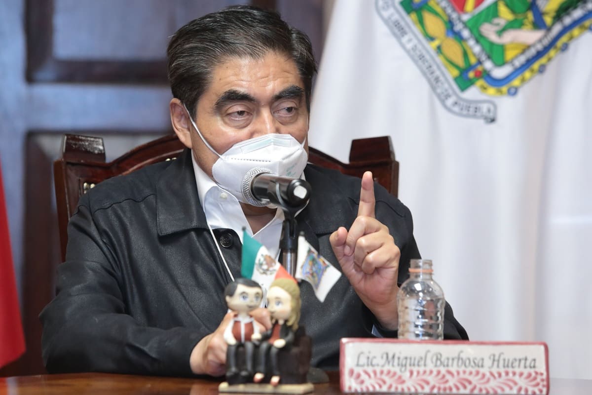 Barbosa exhorta a no relajar medidas aunque ya se tiene al COVID-19 "controlado" 2 Miguel Barbosa 5 de Mayo 1
