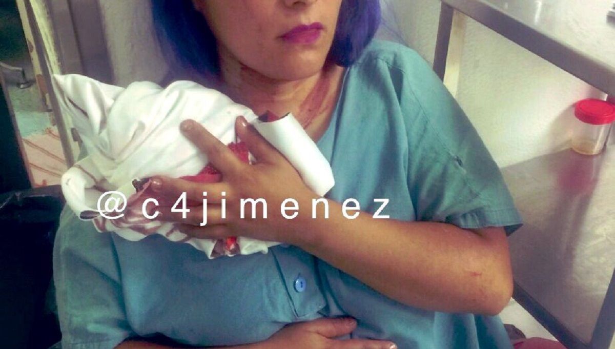 Balean a familia en CDMX; muere el papá, mamá e hija de 5 años están lesionadas 2 baleados