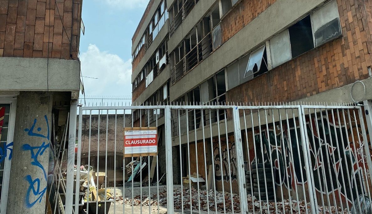 Ayuntamiento detiene demolición de icónico edificio abandonado en Puebla 2 edificio
